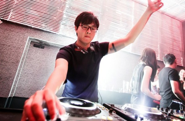  Elvin Who? DJ Lincey Heats Up Singapore’s Decks