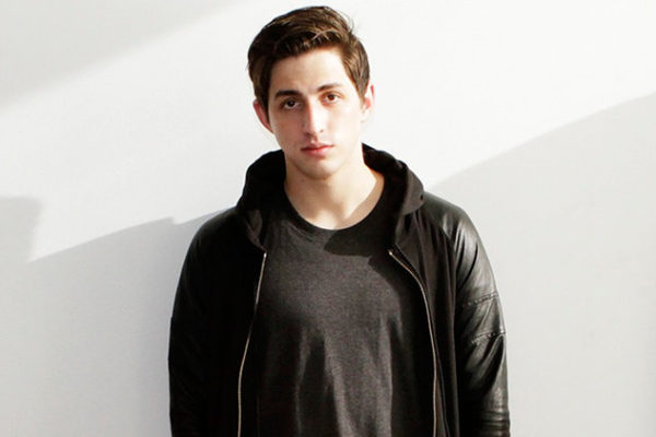 Porter Robinson Gave Up Everything for Music