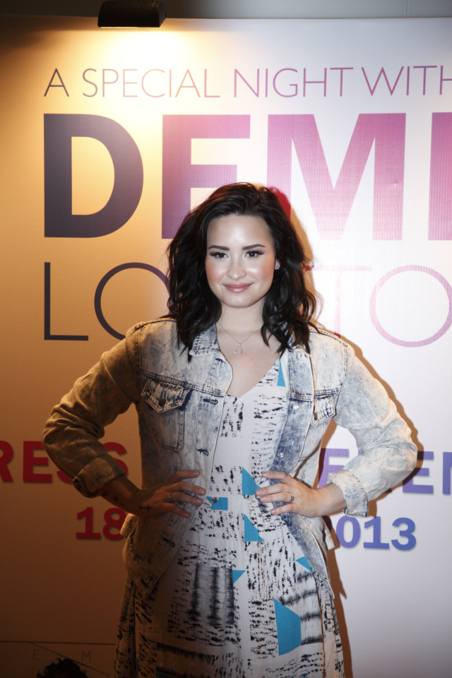 demi