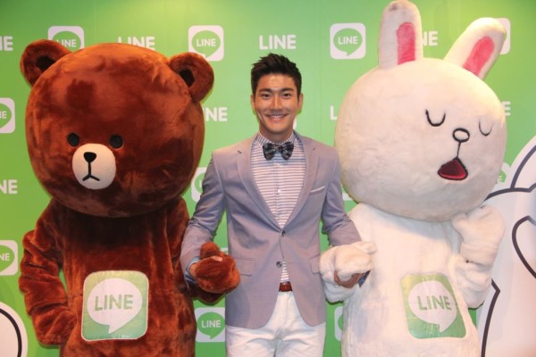  Getting Up Close and Personal with LINE Ambassador, Choi Siwon