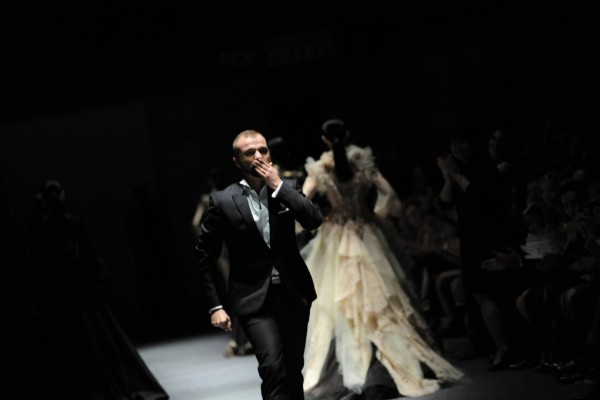  Julien Fournie on Haute Couture’s Long Process and Collaboration with Love Bonito
