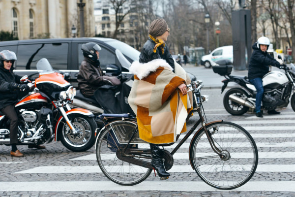 10-couture-fashion-week-spring-2015-street-style-09