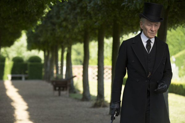  Sir Ian McKellen shows the vulnerable side of “Mr. Holmes”