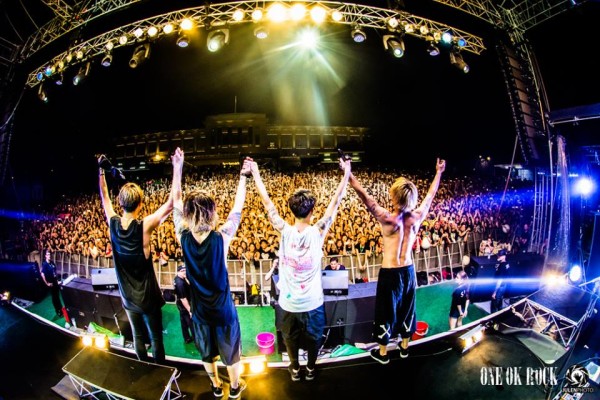  ONE OK ROCK Takes Japanese Post-Hardcore To An Unresponsive Singapore Crowd