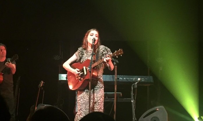  Birdy Live In Singapore: Demure, Shy, But With Soulful Vocals Impossible To Ignore